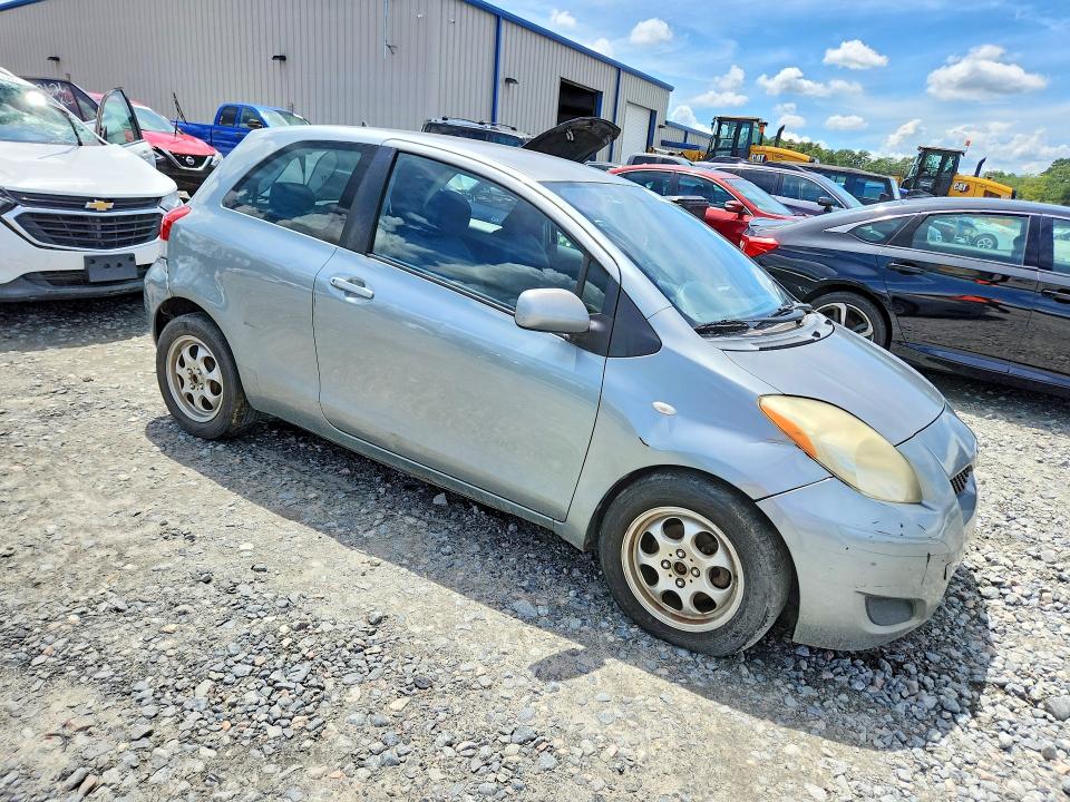 Продажа на аукционе авто 2009 Toyota Yaris, vin: JTDJT903X95263929, номер лота: 64324406