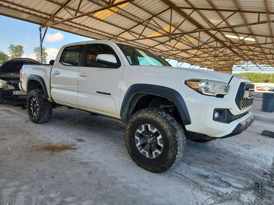 2016 Toyota Tacoma მანქანა იყიდება აუქციონზე, vin: 5TFCZ5AN5GX033667, აუქციონის ნომერი: 66186716