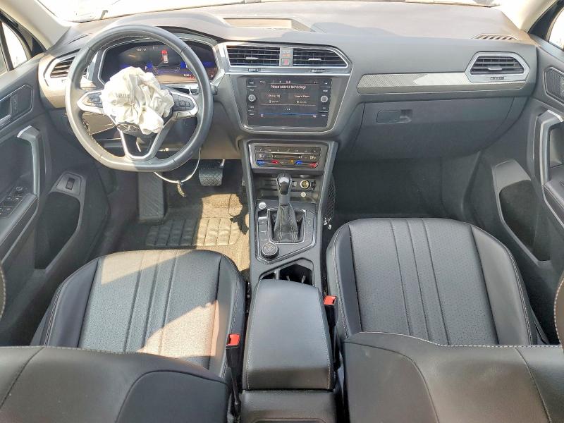 2024 Volkswagen Tiguan მანქანა იყიდება აუქციონზე, vin: 3VVMB7AX9RM043280, აუქციონის ნომერი: 64764906