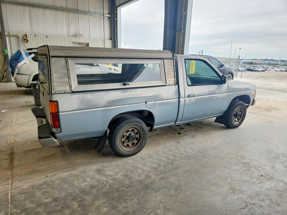 62903026 :رقم المزاد ، 1N6SD11S9NC343654 vin ، 1992 Nissan Truck مزاد بيع