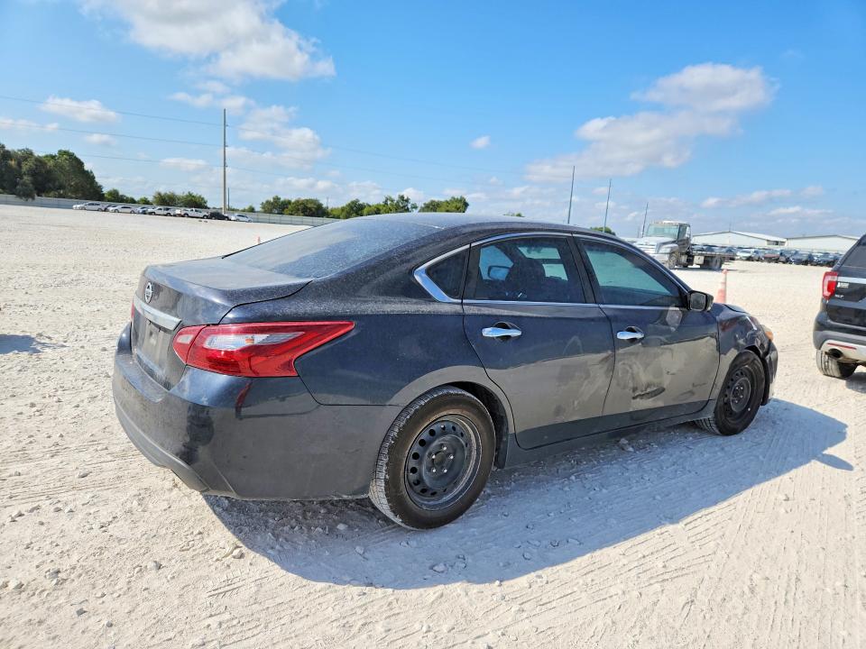 66788866 :رقم المزاد ، 1N4AL3AP9JC108504 vin ، 2018 Nissan Altima مزاد بيع