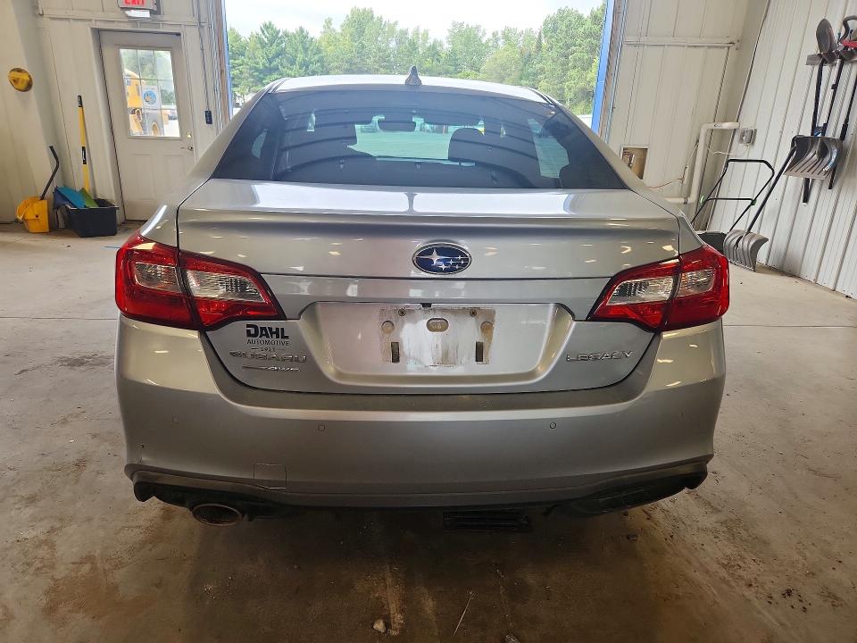 Aukcja sprzedaży 2018 Subaru Legacy, vin: 4S3BNAN65J3045304, numer aukcji: 63363136