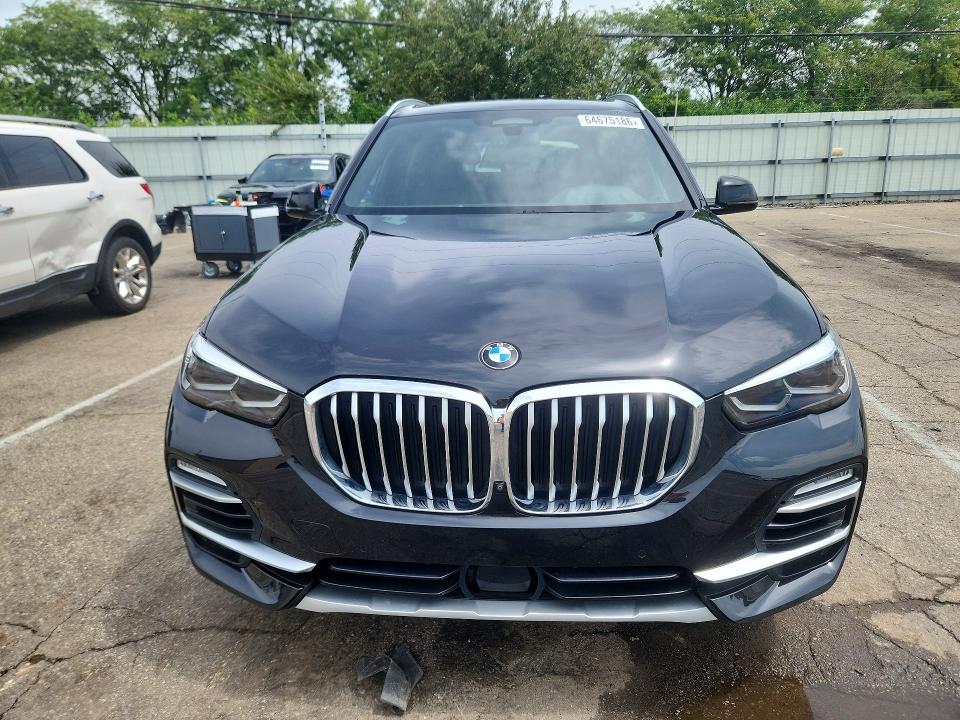 64675186 :رقم المزاد ، 5UXTA6C08M9D53551 vin ، 2021 Bmw X5 مزاد بيع