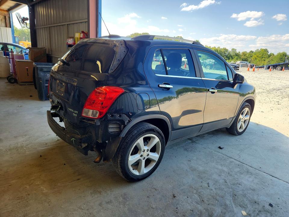 65886966 :رقم المزاد ، 3GNCJTSB2FL252801 vin ، 2015 Chevrolet Trax مزاد بيع
