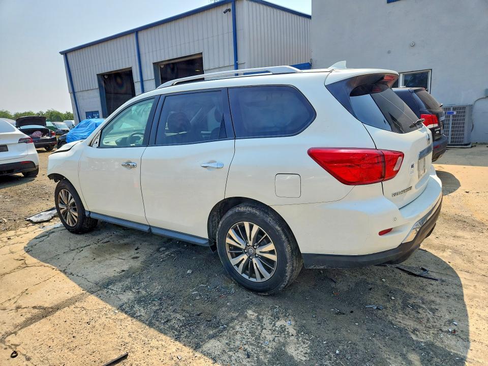 63820186 :رقم المزاد ، 5N1DR2MM5KC631565 vin ، 2019 Nissan Pathfinder مزاد بيع