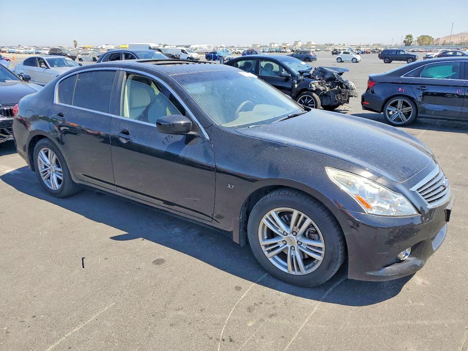 2015 Infiniti Q40 მანქანა იყიდება აუქციონზე, vin: JN1CV6AP5FM500897, აუქციონის ნომერი: 65881086