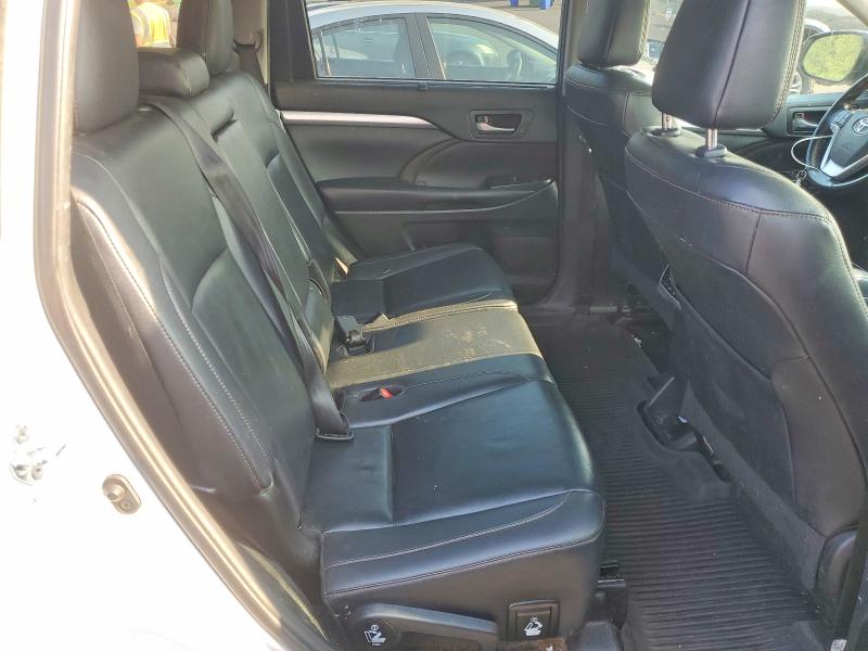 63617386 :رقم المزاد ، 5TDJZRFH0KS574206 vin ، 2019 Toyota Highlander مزاد بيع