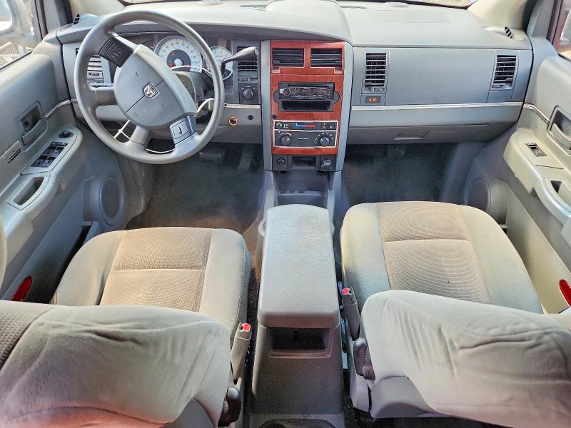 65627936 :رقم المزاد ، 1D4HB38NX5F586065 vin ، 2005 Dodge Durango مزاد بيع