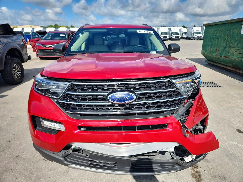 Продажа на аукционе авто 2020 Ford Explorer, vin: 1FMSK7DH2LGB61226, номер лота: 64721236