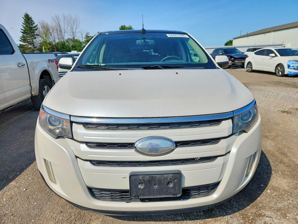 64441686 :رقم المزاد ، 2FMDK3JC0EBA51800 vin ، 2014 Ford Edge مزاد بيع