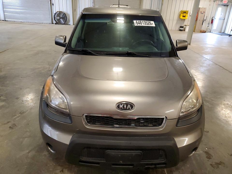 64813526 :رقم المزاد ، KNDJT2A29B7331967 vin ، 2011 Kia Soul مزاد بيع