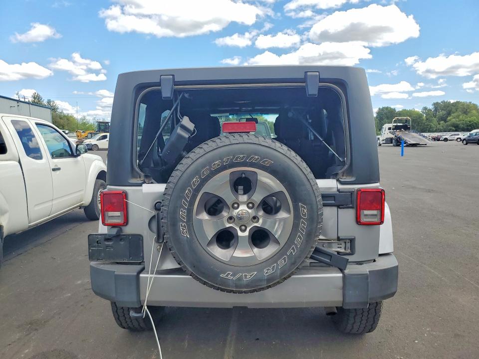 2018 Jeep Wrangler Unlimited მანქანა იყიდება აუქციონზე, vin: 1C4HJWEG4JL925115, აუქციონის ნომერი: 66843656