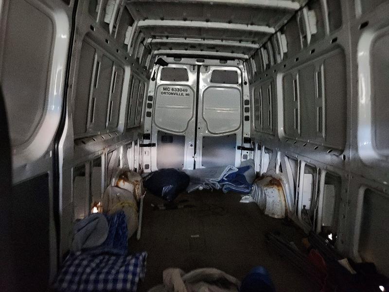63546356 :رقم المزاد ، WD0PE845675183705 vin ، 2007 Dodge Sprinter مزاد بيع