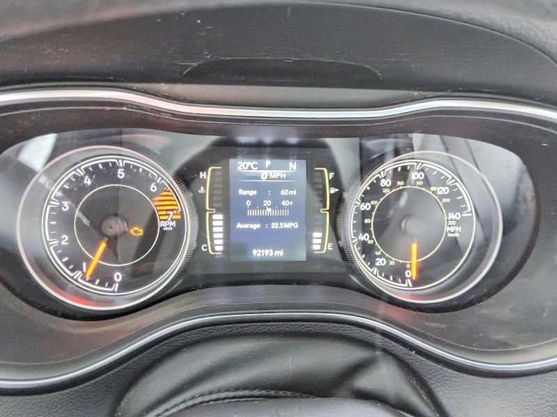 65198216 :رقم المزاد ، 1C4PJLCB1LD586411 vin ، 2020 Jeep Cherokee مزاد بيع