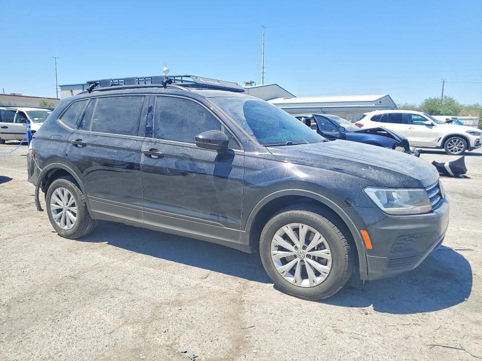Продаж на аукціоні авто 2020 Volkswagen Tiguan, vin: 3VV1B7AXXLM046070, номер лоту: 62975596