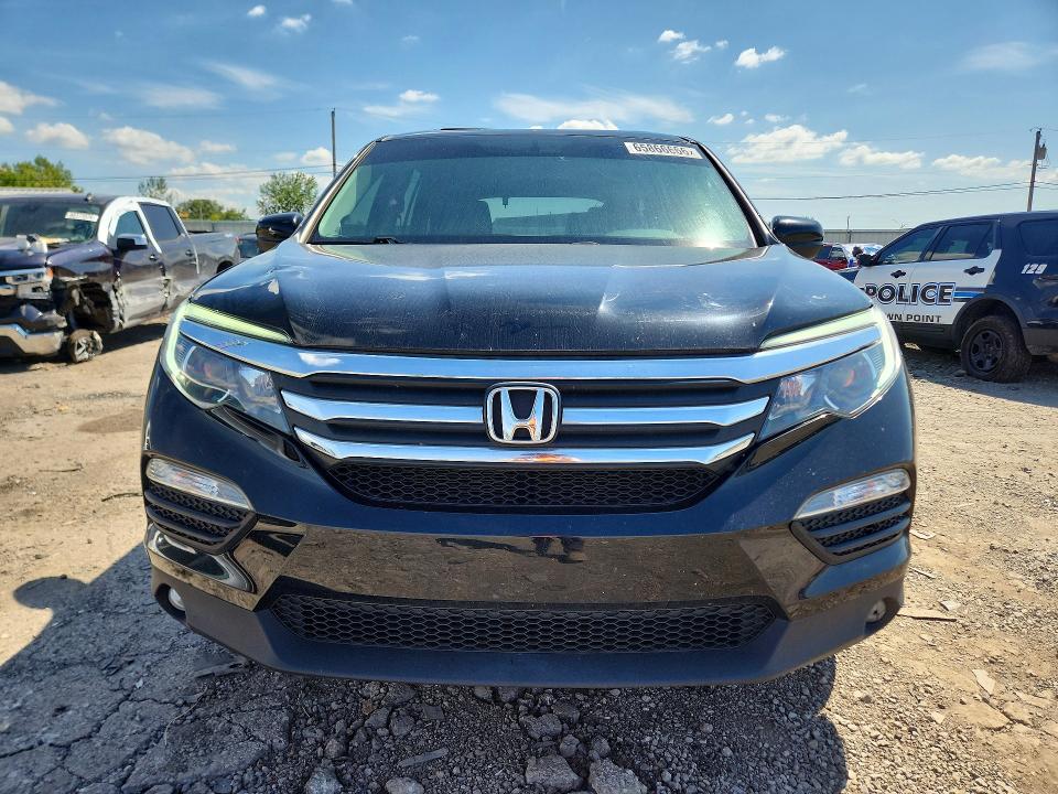 65866666 :رقم المزاد ، 5FNYF6H54JB020999 vin ، 2018 Honda Pilot مزاد بيع