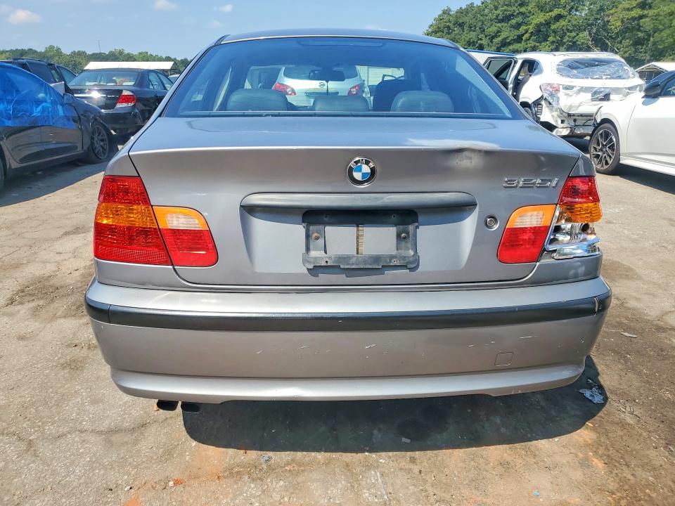 Продажа на аукционе авто 2004 Bmw 325, vin: WBAEV33404KR27899, номер лота: 66263666