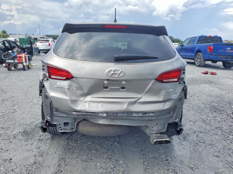 63551606 :رقم المزاد ، 5NMZT3LB1JH071691 vin ، 2018 Hyundai Santa Fe Sport مزاد بيع