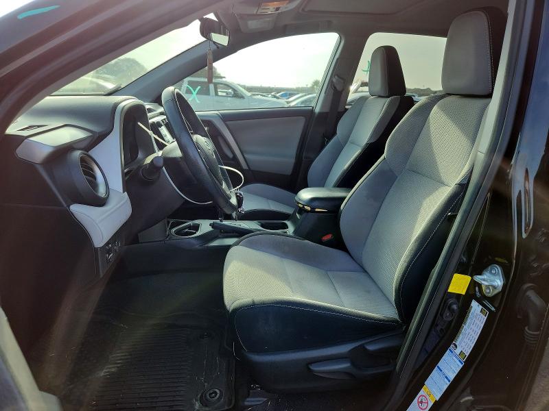 64241516 :رقم المزاد ، 2T3RFREV9HW605642 vin ، 2017 Toyota Rav4 مزاد بيع