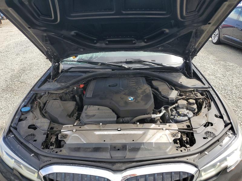 66477556 :رقم المزاد ، WBA5R1C54KAK12337 vin ، 2019 Bmw 330i مزاد بيع