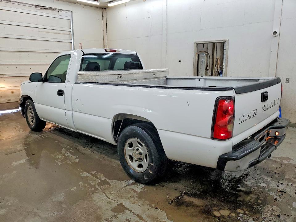 Продажа на аукционе авто 2004 Chevrolet Silverado, vin: 1GCEC14VX4Z327404, номер лота: 64096256