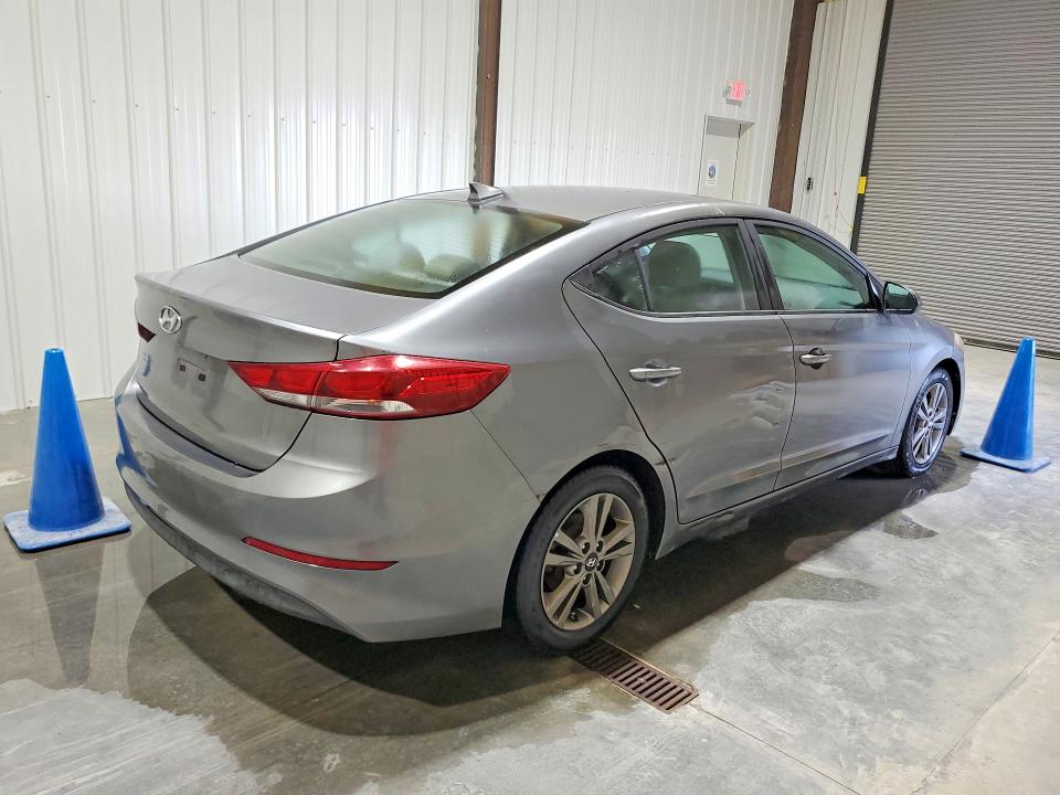 2018 Hyundai Elantra მანქანა იყიდება აუქციონზე, vin: 5NPD84LF1JH255715, აუქციონის ნომერი: 65562056