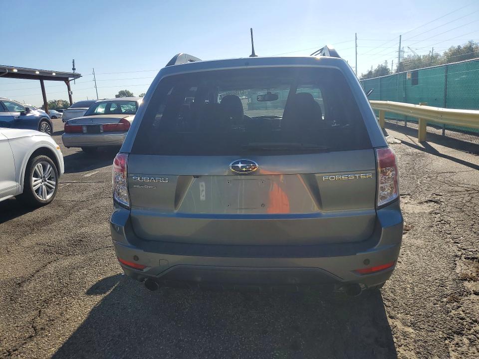 2011 Subaru Forester მანქანა იყიდება აუქციონზე, vin: JF2SHBEC0BH736975, აუქციონის ნომერი: 67150266