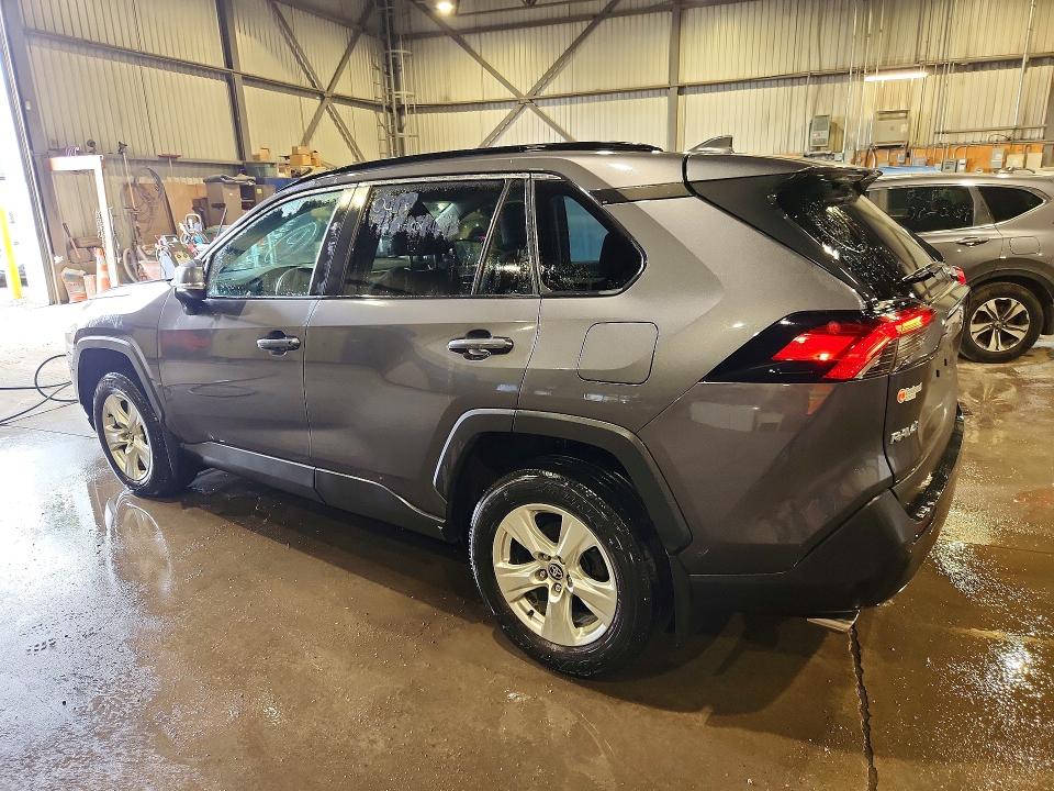 Продаж на аукціоні авто 2021 Toyota Rav4, vin: 2T3R1RFV9MC229162, номер лоту: 65654796