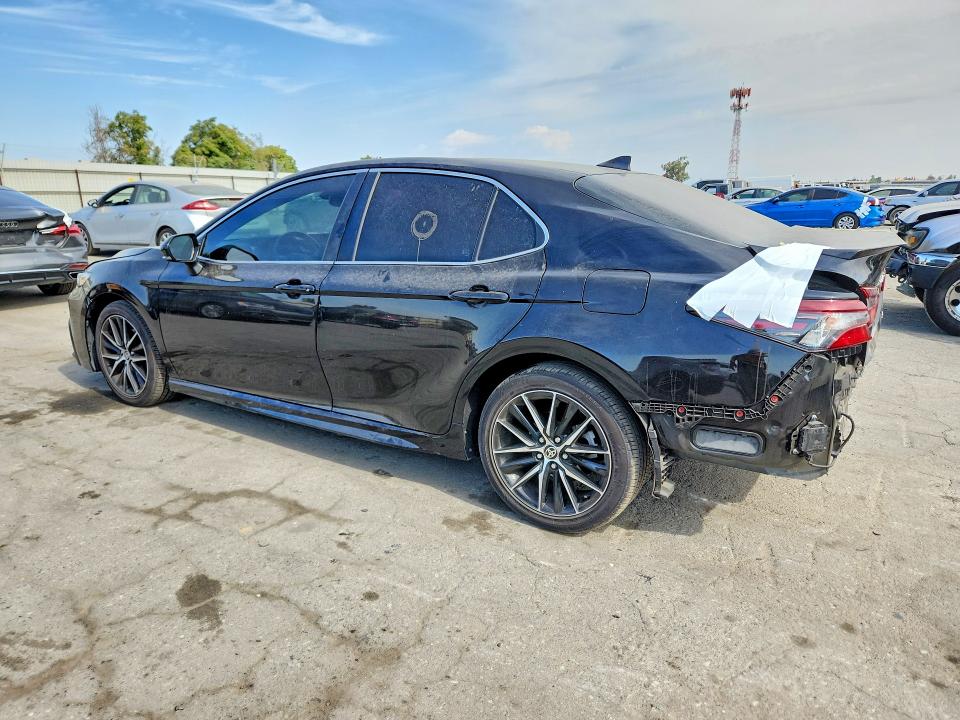 2021 Toyota Camry მანქანა იყიდება აუქციონზე, vin: 4T1T11AK0MU474881, აუქციონის ნომერი: 63005746