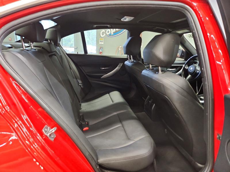 65152466 :رقم المزاد ، WBA3C3G58FNS73297 vin ، 2015 Bmw 320 مزاد بيع