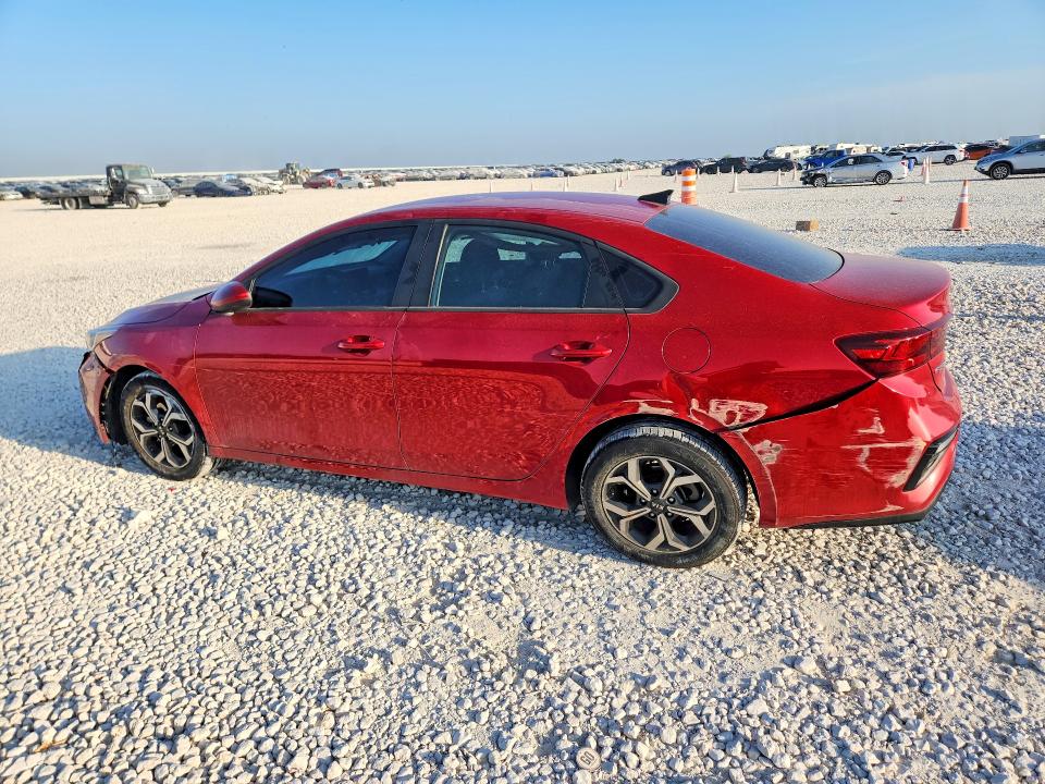 2021 Kia Forte მანქანა იყიდება აუქციონზე, vin: 3KPF24ADXME263896, აუქციონის ნომერი: 64296766