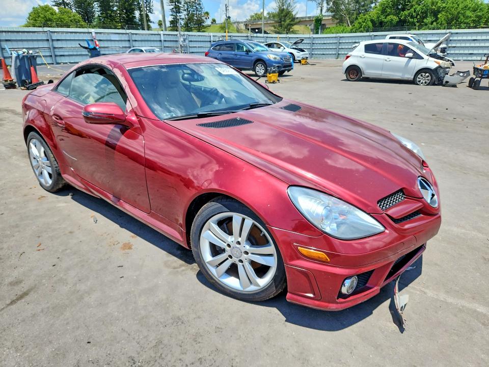 Продаж на аукціоні авто 2011 Mercedes-benz Slk, vin: WDBWK5EA0BF238447, номер лоту: 64984076
