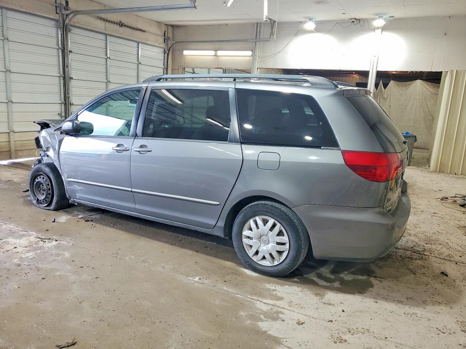 Продажа на аукционе авто 2004 Toyota Sienna, vin: 5TDZA23C94S207043, номер лота: 63691176