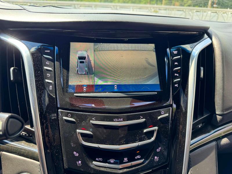 2019 Cadillac Escalade მანქანა იყიდება აუქციონზე, vin: 1GYS4KKJXKR103496, აუქციონის ნომერი: 66232456