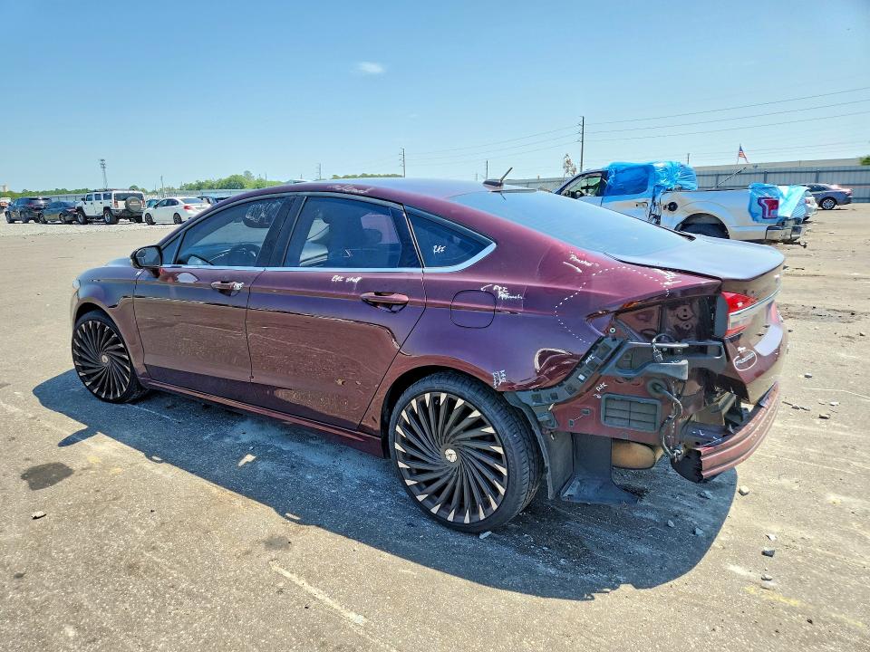 64381056 :رقم المزاد ، 3FA6P0HD6HR303704 vin ، 2017 Ford Fusion مزاد بيع