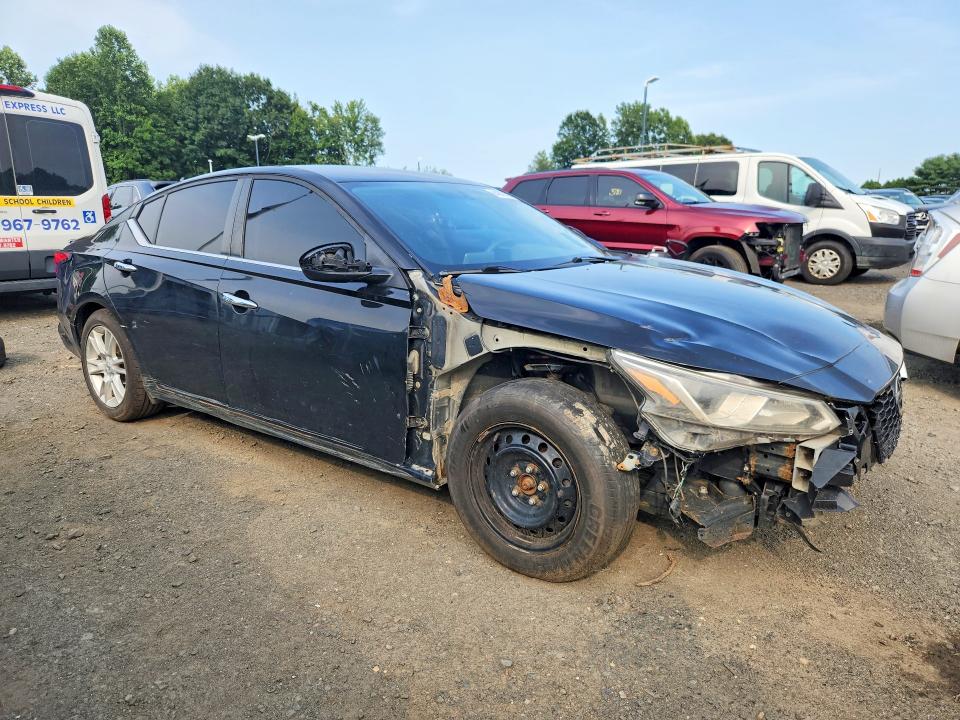 64307306 :رقم المزاد ، 1N4BL4BV3LC212237 vin ، 2020 Nissan Altima مزاد بيع