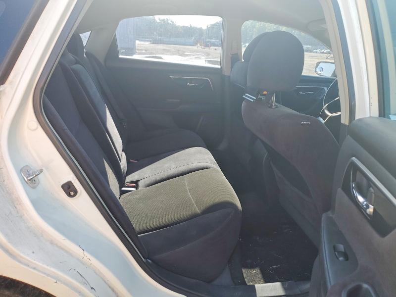 2013 Nissan Altima მანქანა იყიდება აუქციონზე, vin: 1N4AL3AP1DC106668, აუქციონის ნომერი: 65223136