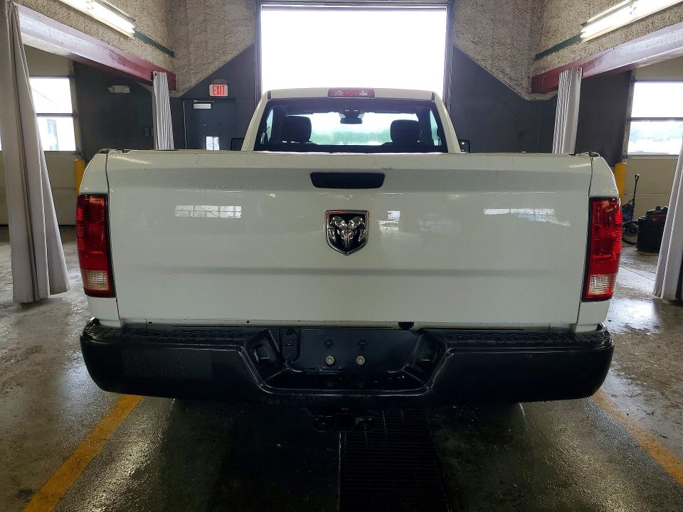 Продаж на аукціоні авто 2022 Ram 1500 Classic, vin: 3C6JR6DG2NG256719, номер лоту: 64061546