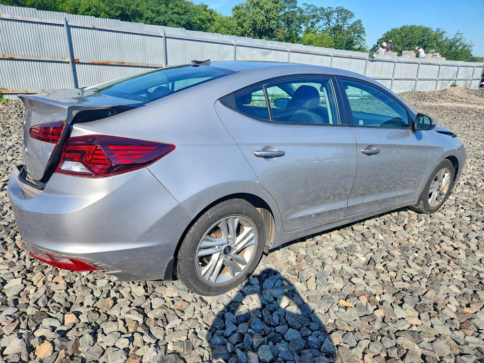 63948236 :رقم المزاد ، 5NPD84LF1LH597698 vin ، 2020 Hyundai Elantra مزاد بيع