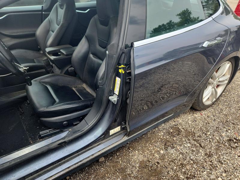 Aukcja sprzedaży 2015 Tesla Model S, vin: 5YJSA1H24FFP76837, numer aukcji: 64119776