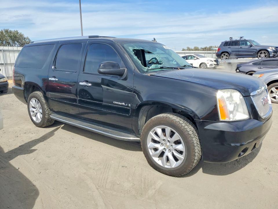 65666296 :رقم المزاد ، 1GKFK66868J244945 vin ، 2008 Gmc Yukon Xl مزاد بيع