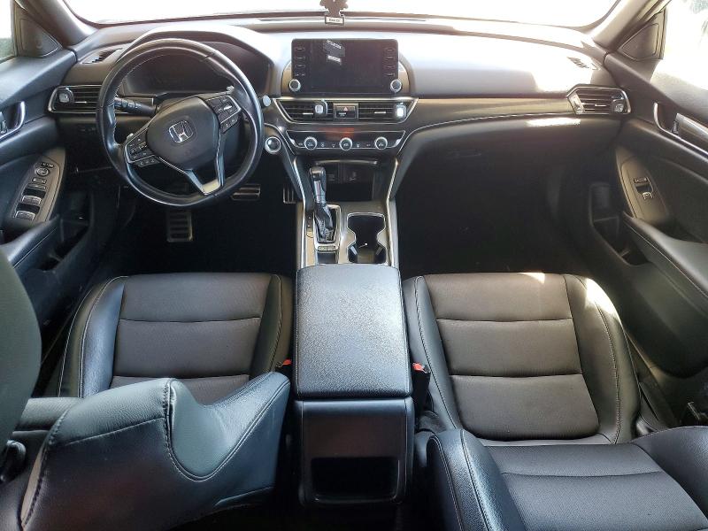 65284706 :رقم المزاد ، 1HGCV1F38JA147833 vin ، 2018 Honda Accord مزاد بيع