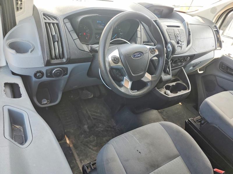 67245486 :رقم المزاد ، 1FTYR2CM5JKA06692 vin ، 2018 Ford Transit مزاد بيع