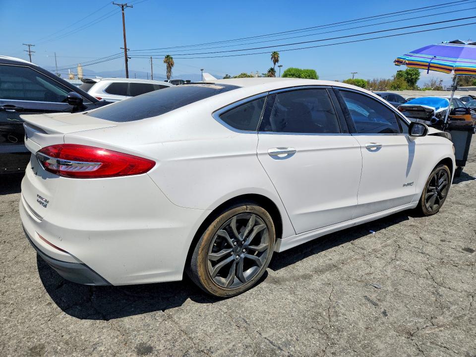 2019 Ford Fusion მანქანა იყიდება აუქციონზე, vin: 3FA6P0RU3KR208913, აუქციონის ნომერი: 65361046