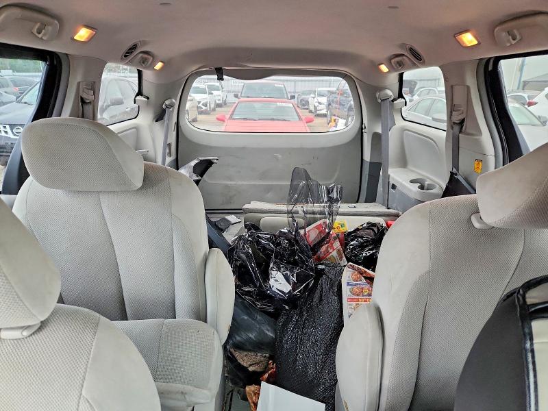 Продажа на аукционе авто 2011 Toyota Sienna, vin: 5TDZK3DC8BS022464, номер лота: 61636286