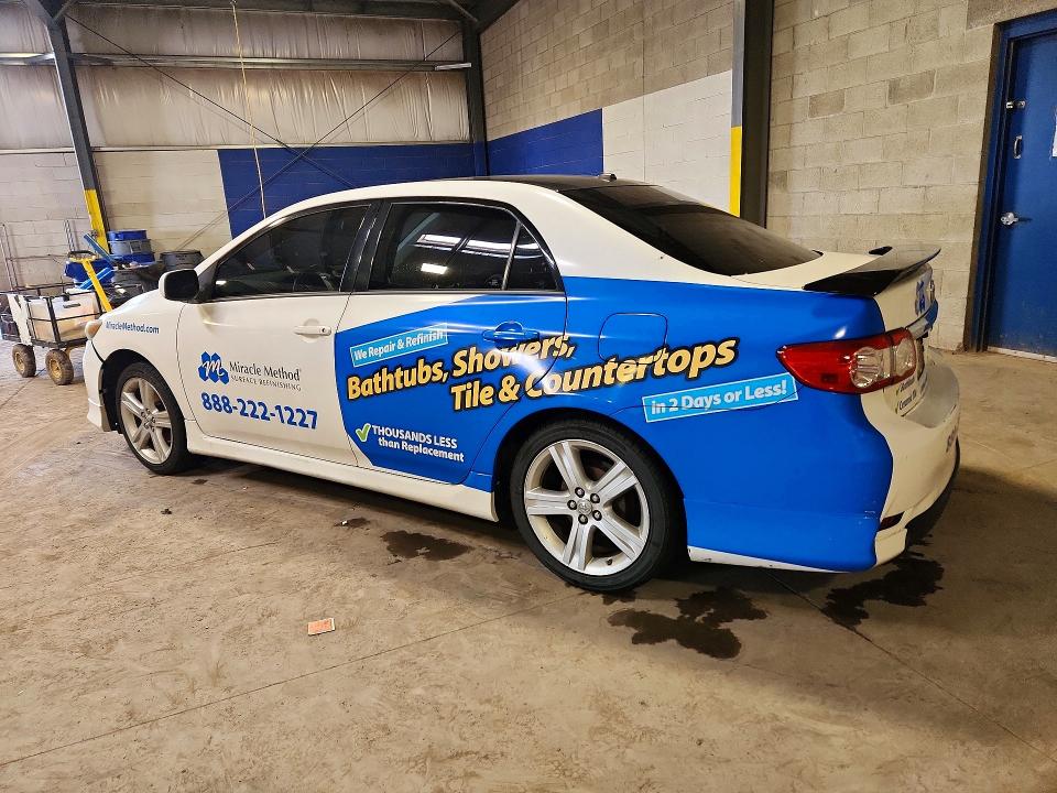 Продажа на аукционе авто 2013 Toyota Corolla, vin: 2T1BU4EE2DC937615, номер лота: 65032816