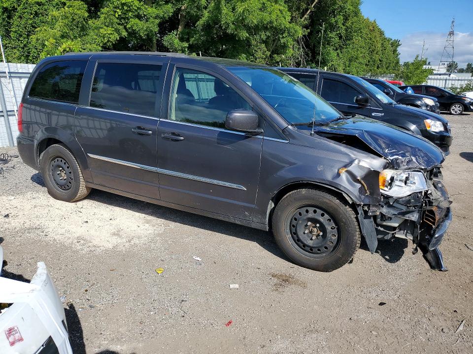 Auction sale of the 2015 Chrysler Town & Country, vin: 2C4RC1BG1FR501749, lot number: 64837416