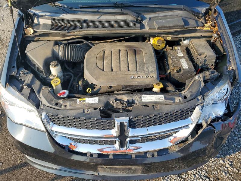 64474846 :رقم المزاد ، 2C4RDGCG7HR760814 vin ، 2017 Dodge Grand Caravan مزاد بيع