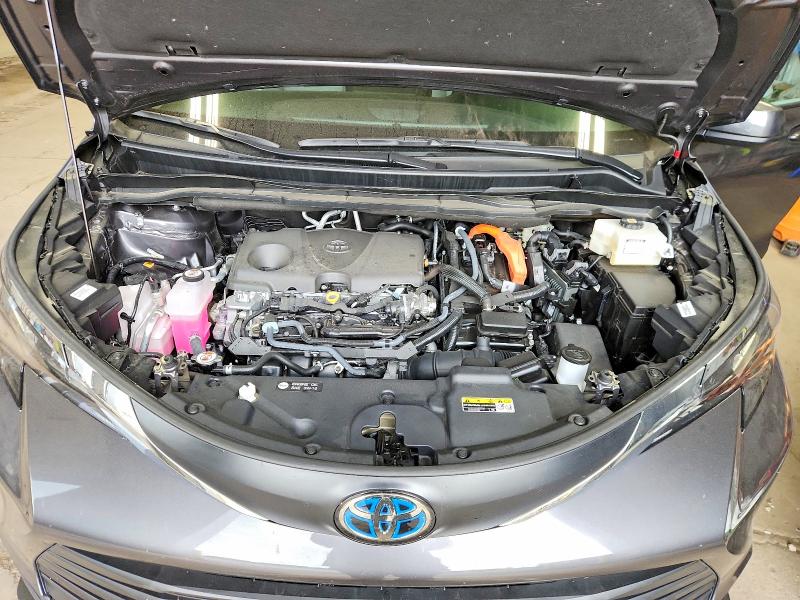 66072696 :رقم المزاد ، 5TDBSKFC1SS193520 vin ، 2025 Toyota Sienna مزاد بيع