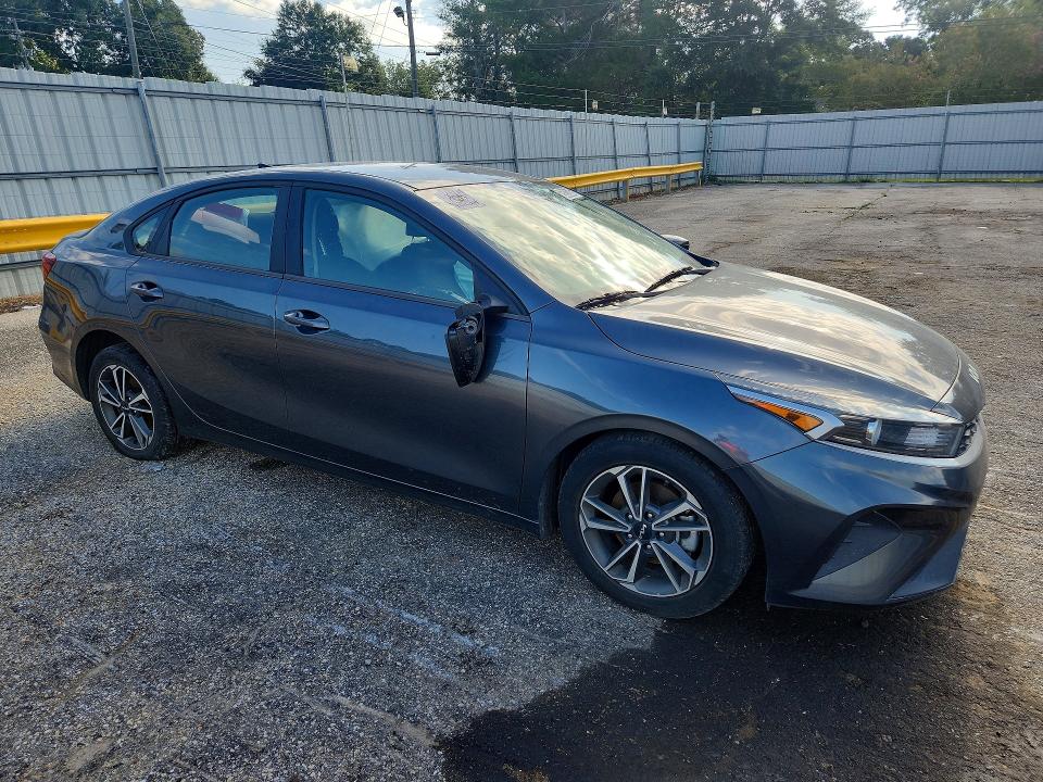 Продажа на аукционе авто 2022 Kia Forte, vin: 3KPF24AD0NE450744, номер лота: 65033546